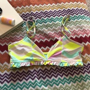 Zinke Geometric Bikini Top with Adjustable Straps